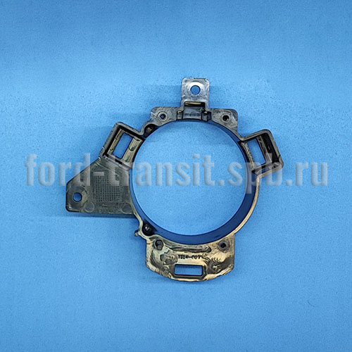 Кронштейн противотуманной фары Форд Транзит 14- (R, 2032684)  купить в сети магазинов автозапчастей Транзит, цена 650 ₽