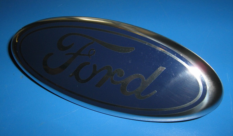 Эмблема "FORD" (длина 145 мм.)  купить в сети магазинов автозапчастей Транзит, цена 2 190 ₽