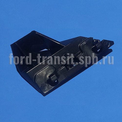 Кронштейн передней решетки Соллерс Атлант 22- (левый, 8403011R001)  купить в сети магазинов автозапчастей Транзит, цена 290 ₽